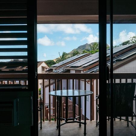 Banyan Harbor Resort Lihue Exterior photo