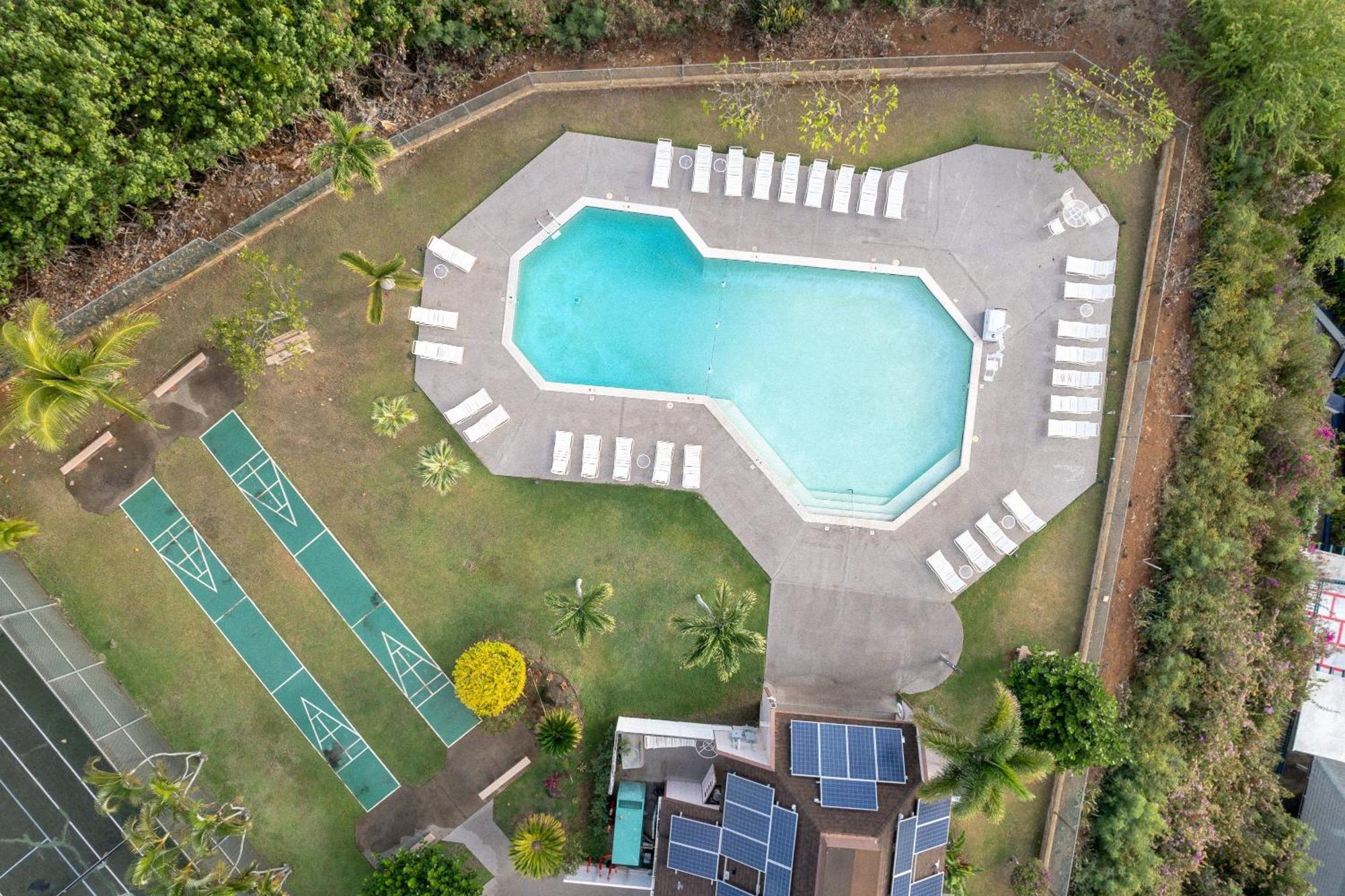 Banyan Harbor Resort Lihue Exterior photo