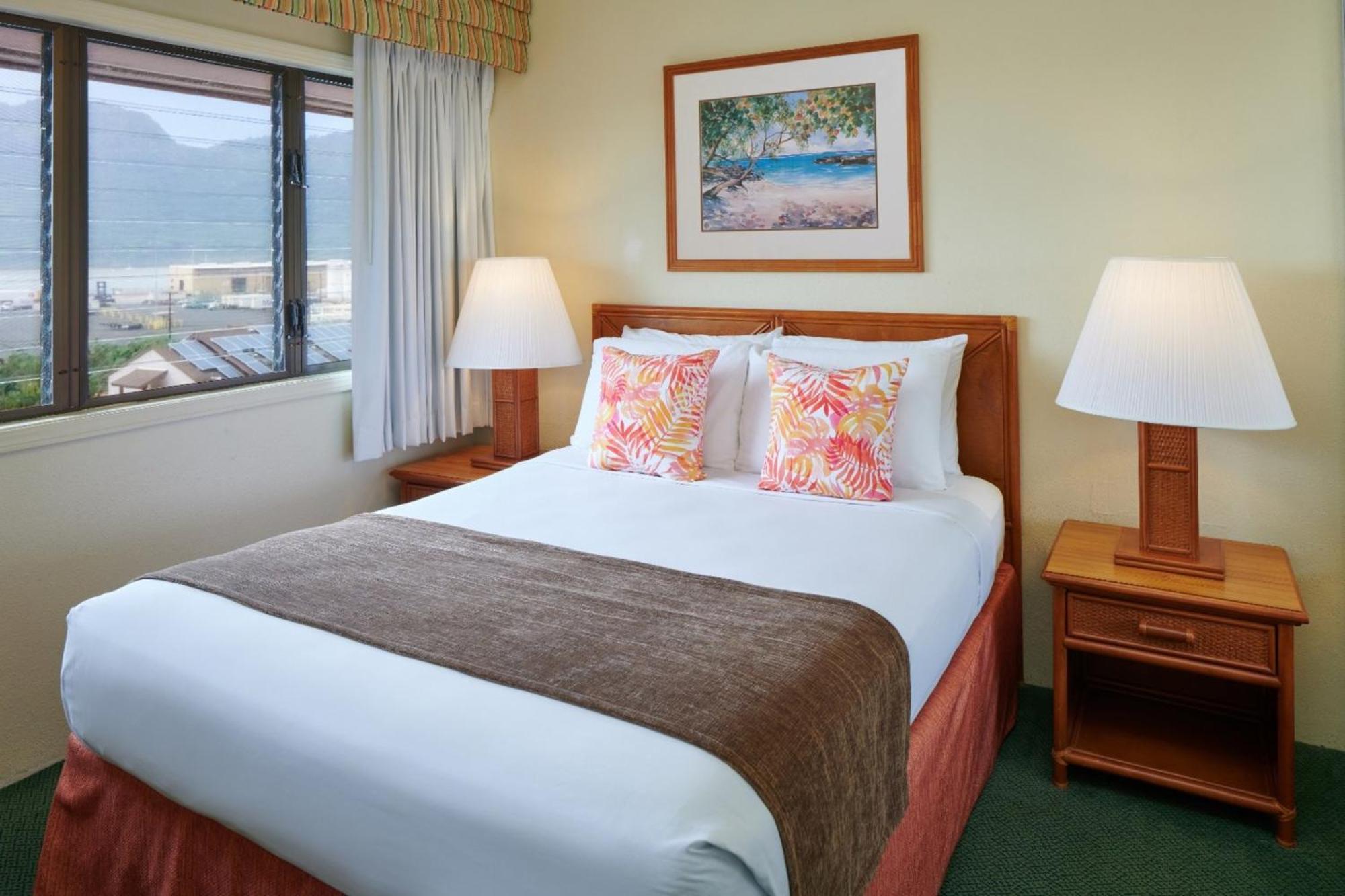 Banyan Harbor Resort Lihue Exterior photo